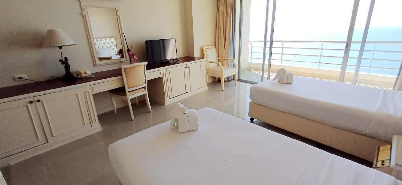 Adriatic Palace Hotel Pattaya Eksteriør billede